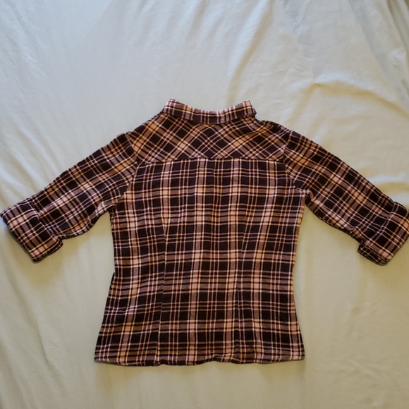 Vintage Style Flannel w/Adjustable Sleeve - Picture 7 of 8